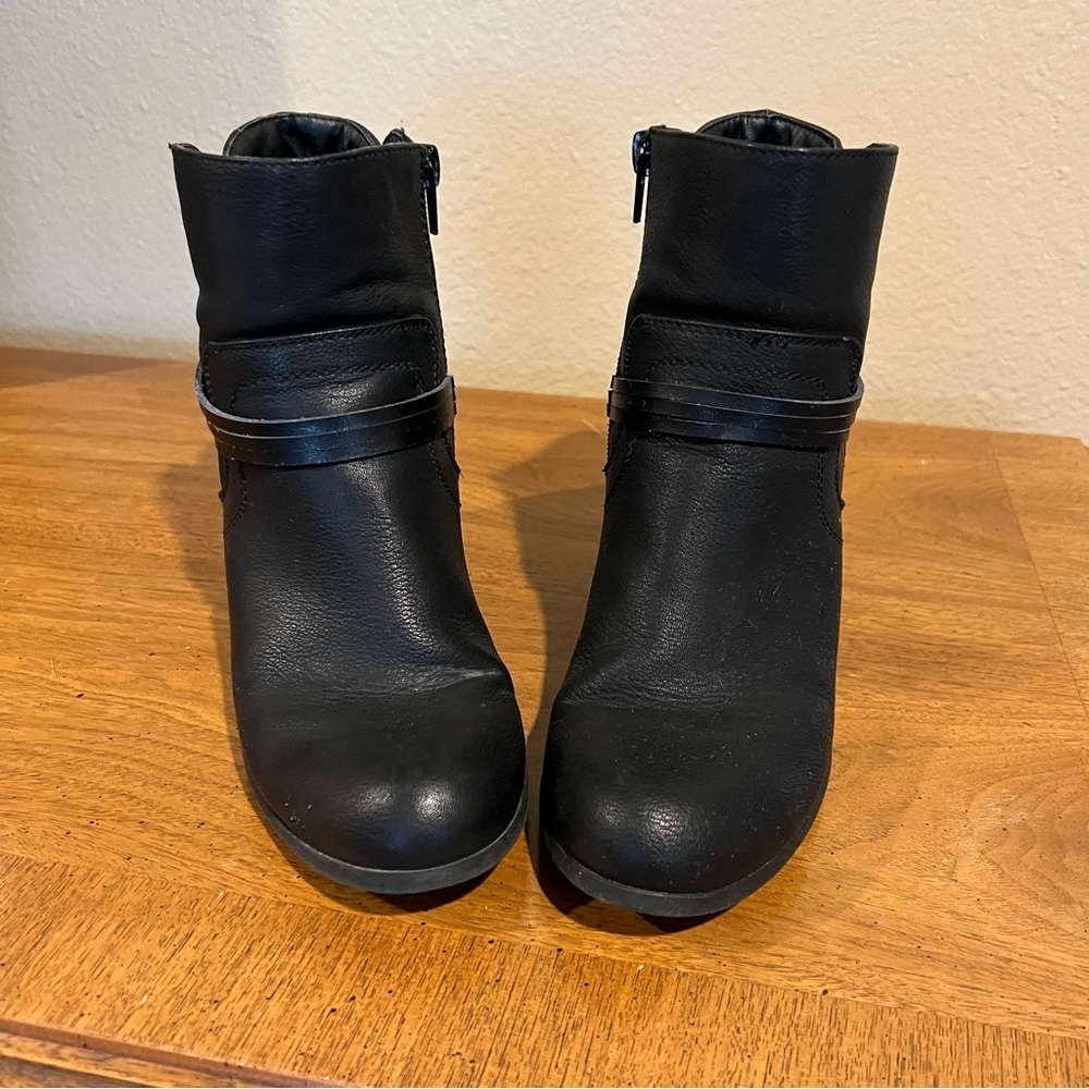 Women's Madden Girl Denice Ankle Boot Size 8M